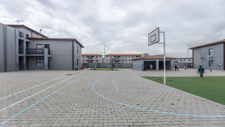 2 Bedroom Property for Sale in Parklands Western Cape